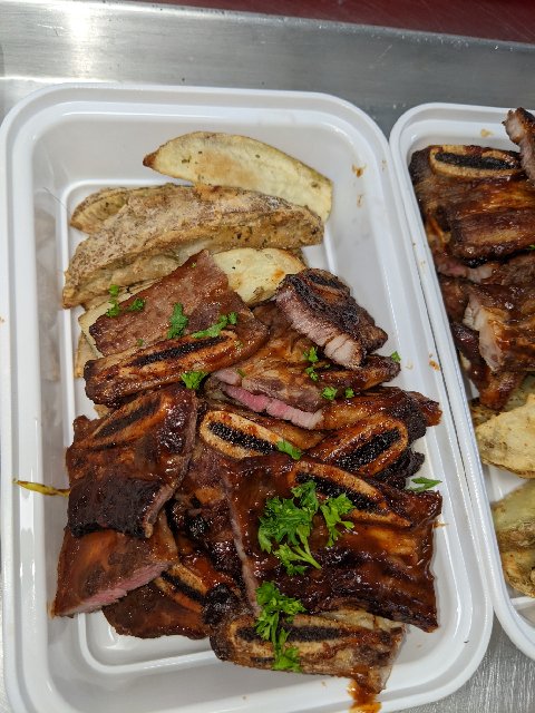 Beef Short Ribs with Potato Wedges GF DF